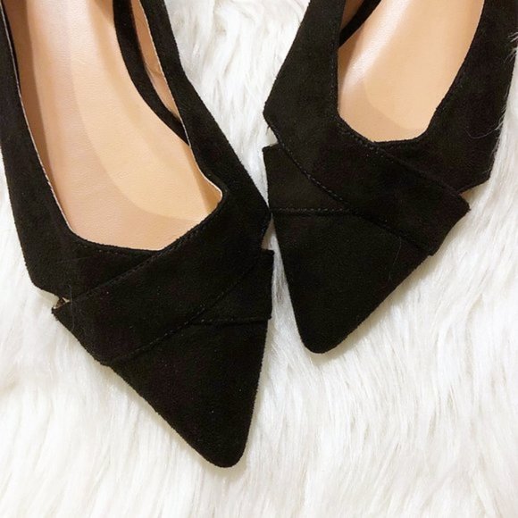 Journee Collection Shoes - 🆕 Journee Collection Suede Pointed Cut Out Flats
